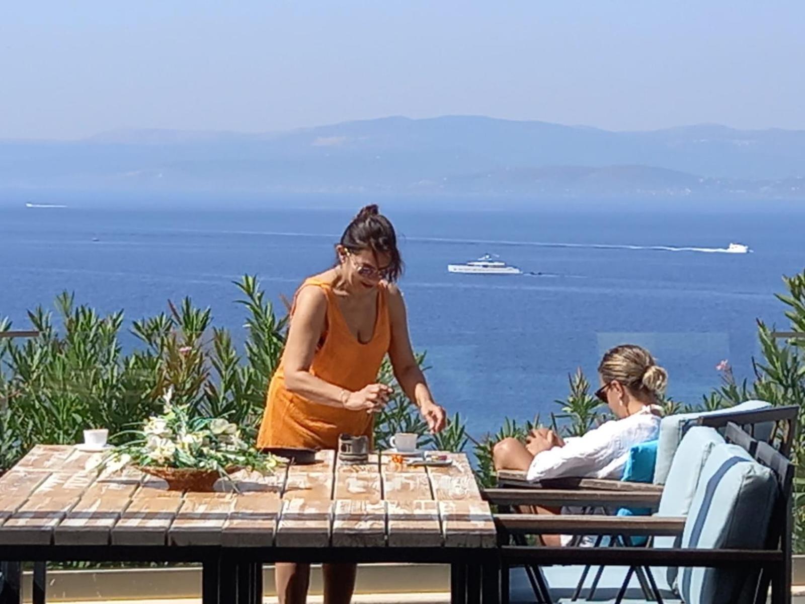 Mavi Panorama Villa Чесме Екстериор снимка