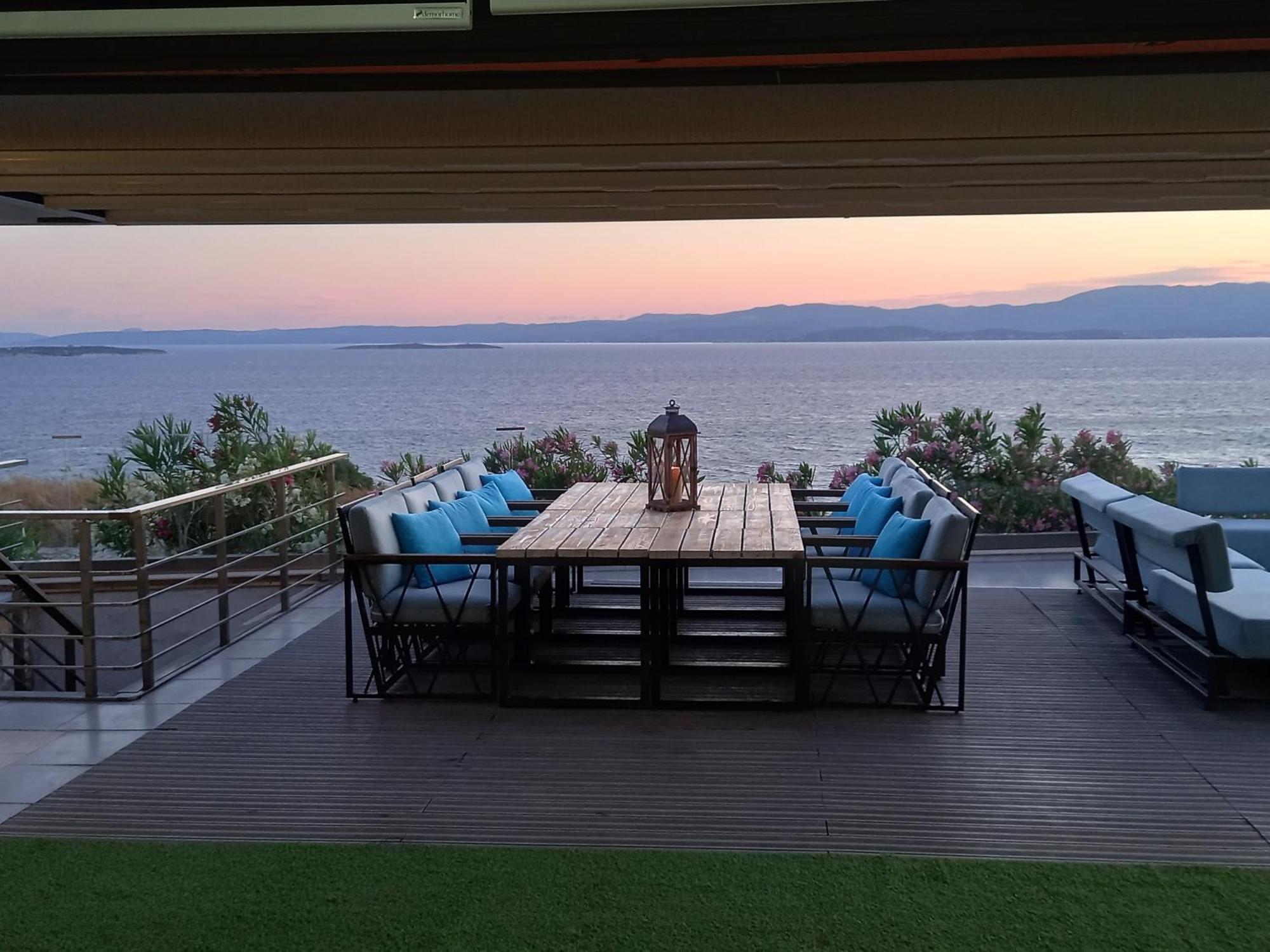 Mavi Panorama Villa Чесме Екстериор снимка