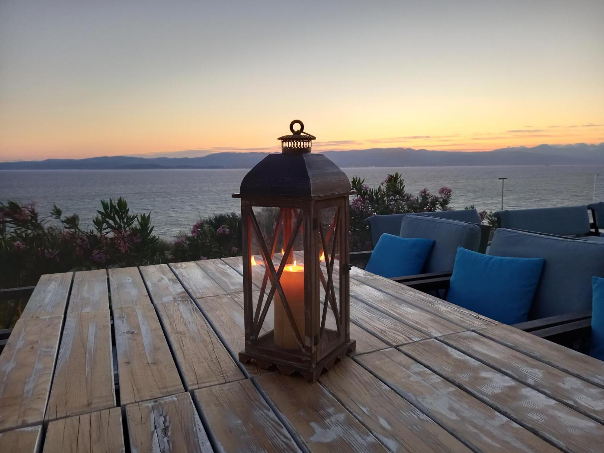 Mavi Panorama Villa Чесме Екстериор снимка