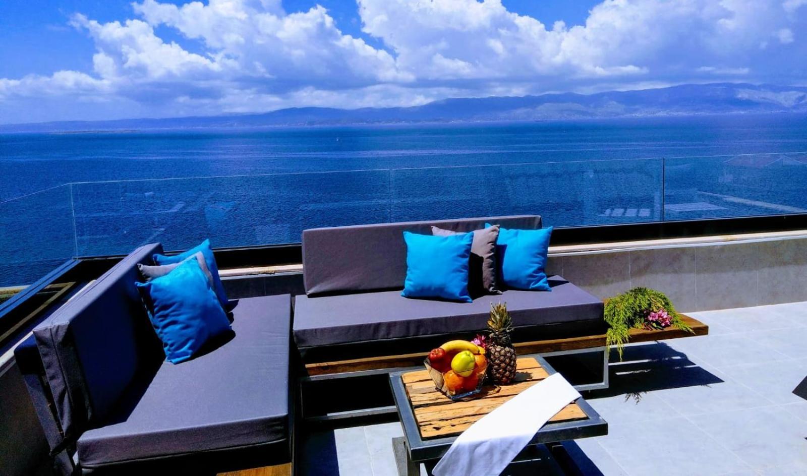 Mavi Panorama Villa Чесме Екстериор снимка