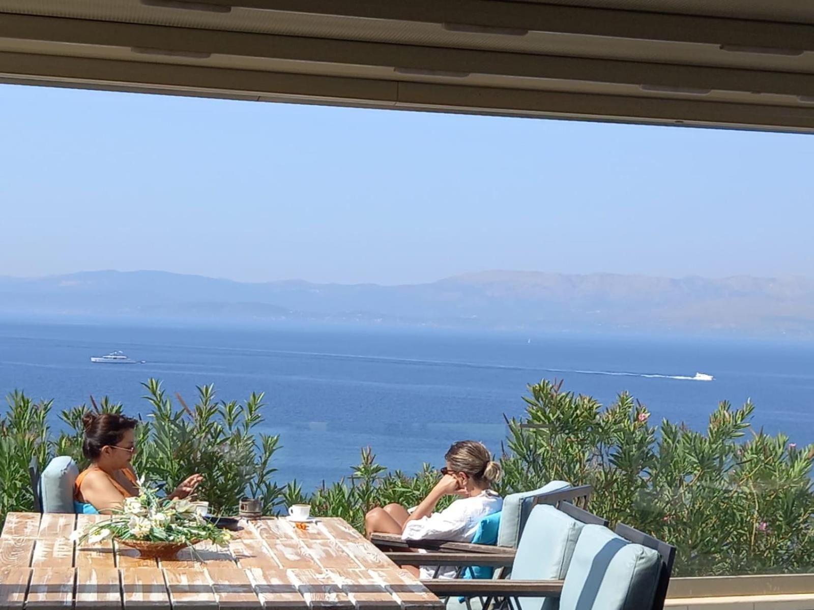Mavi Panorama Villa Чесме Екстериор снимка